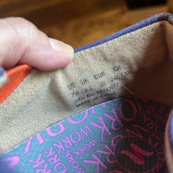 UIN Dreamcatcher Slip-On Shoes - Picture 13 of 13